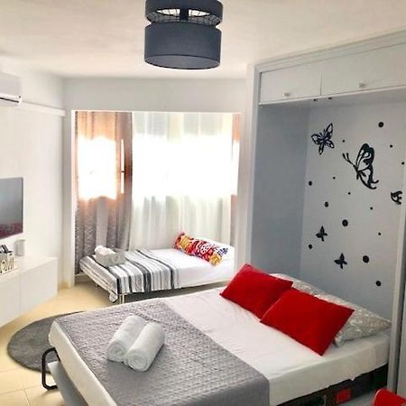 Studio In The Center Of Torremolinos Apartamento Exterior foto