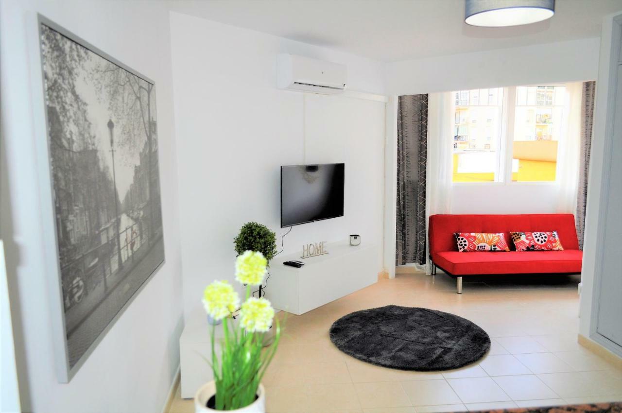 Studio In The Center Of Torremolinos Apartamento Exterior foto