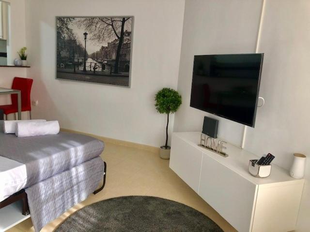 Studio In The Center Of Torremolinos Apartamento Exterior foto